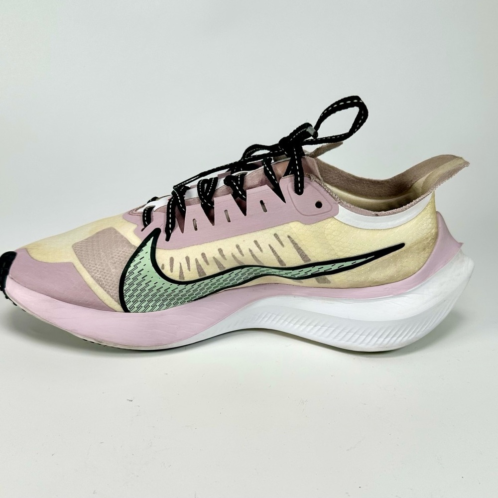 Nike Women's Gravity Zoom U* Complete Me Running Shoes - Picture 5 of 12